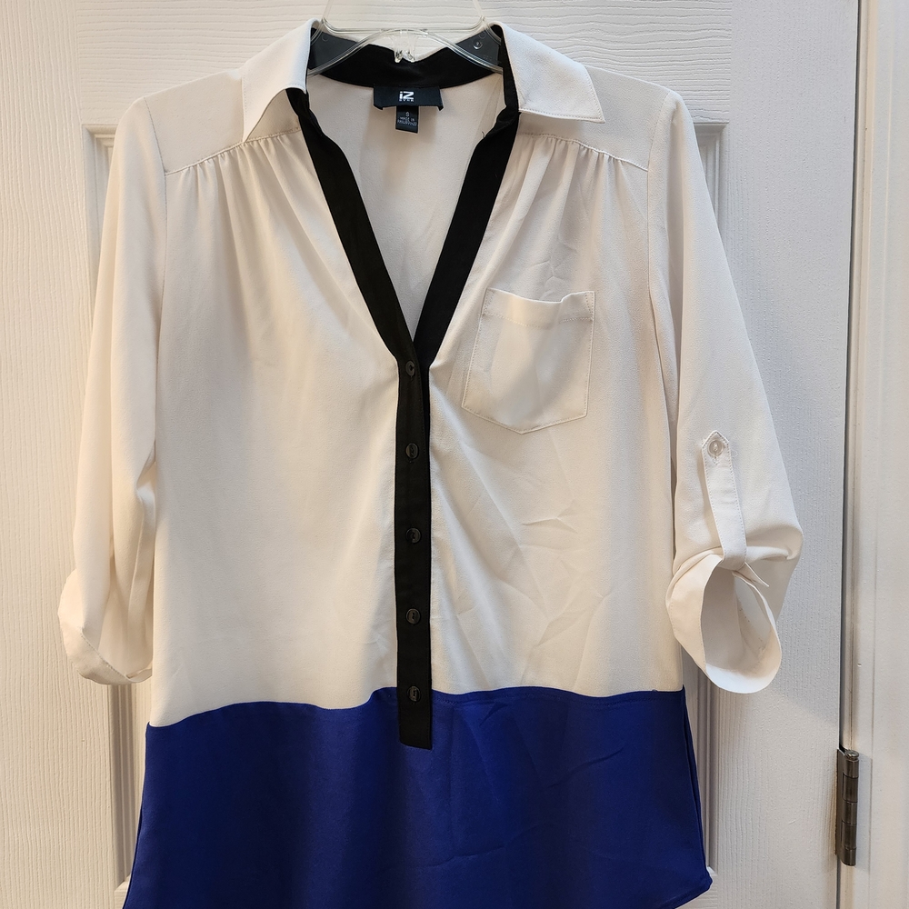 Iz Byer White and Blue Blouse with Black Trim